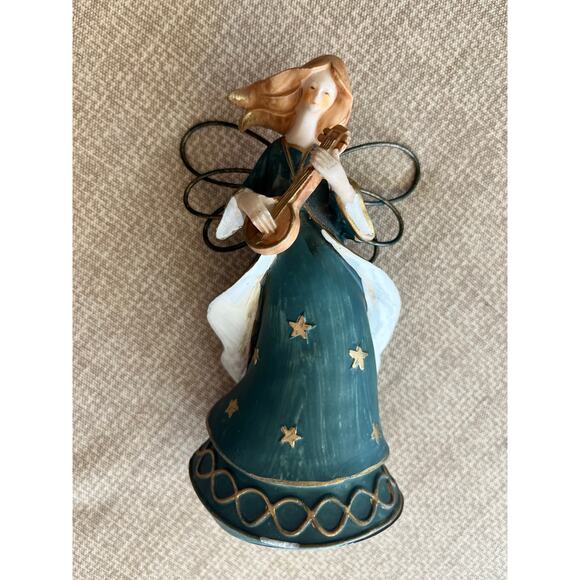 Set of 2 Greenbrier International Polystone Angels w/ Instrument and Dove 5.75" - Picture 3 of 5